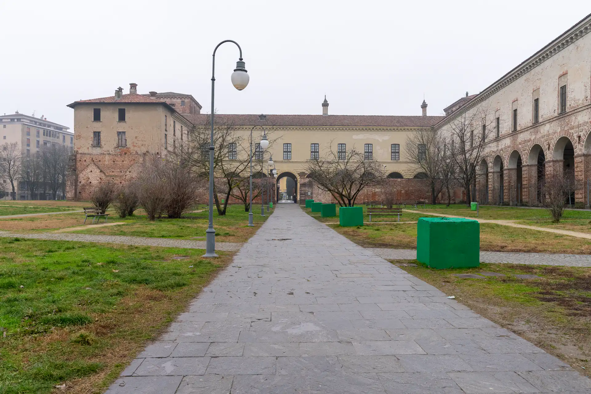 Castello di Melegnano e giardino storico, area verde vicino al centro e al B&B Gandini